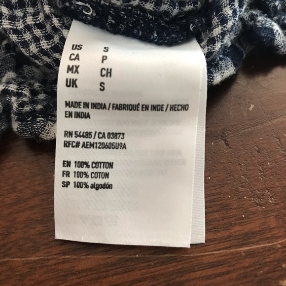 LAST CHANCE**Blue Gingham Off the Shoulder CropTop - Picture 7 of 7